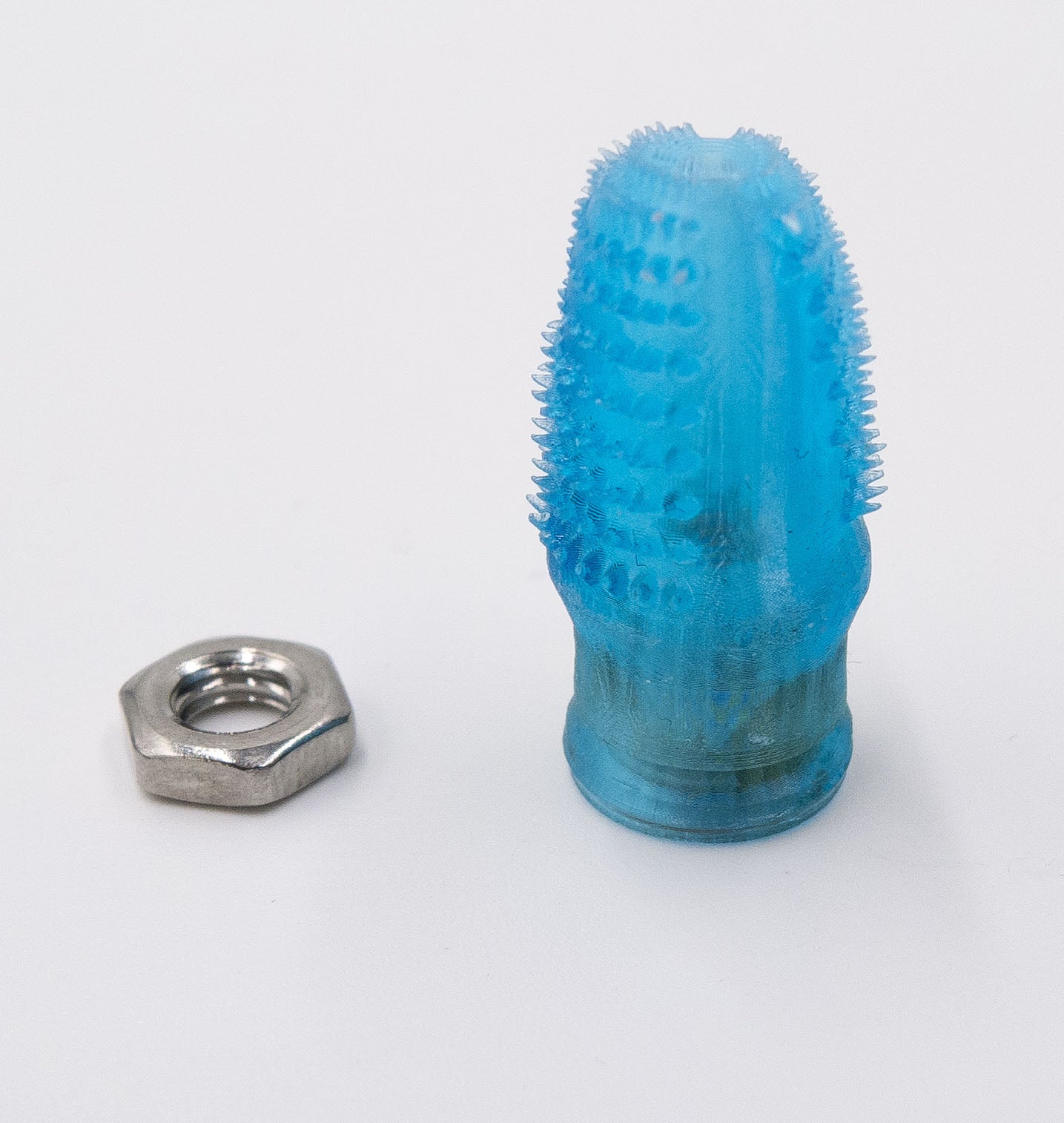 Rubberquads Pinchnipples